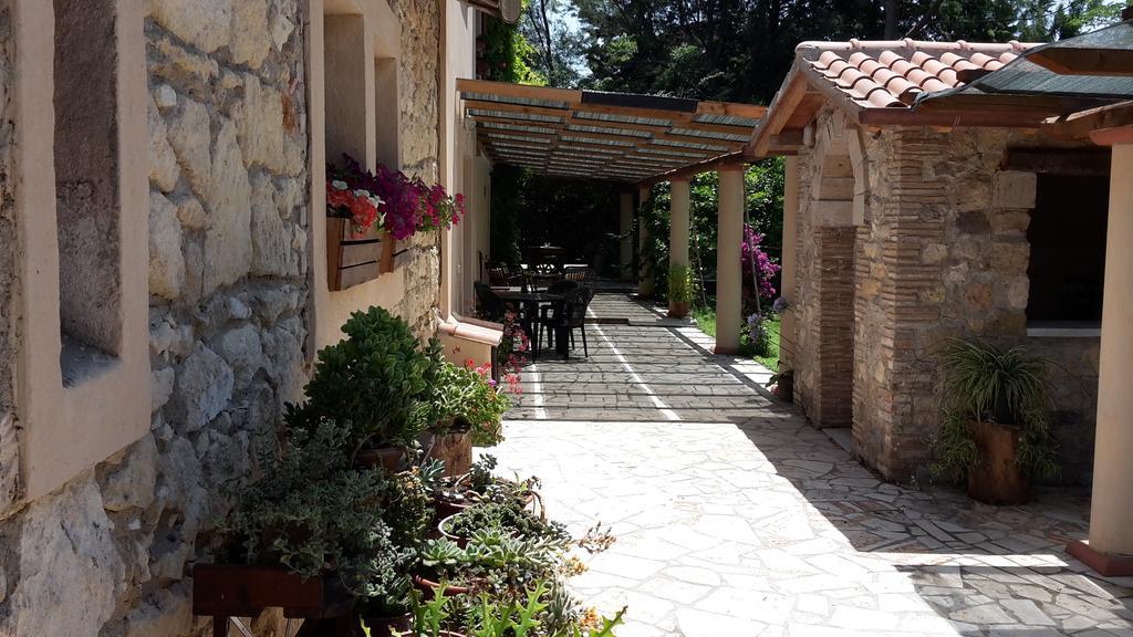 Agriturismo Casal Taccone Tarquinia Exterior foto